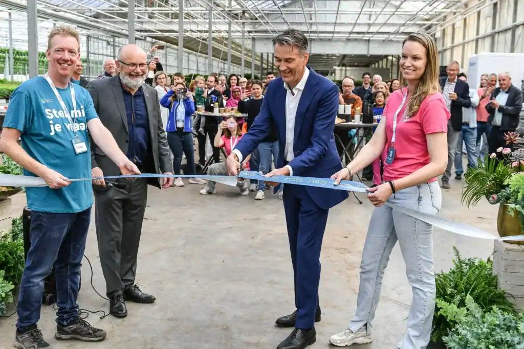 Opening van Kom in de Kas 2025 bij Raadschelders Varens
